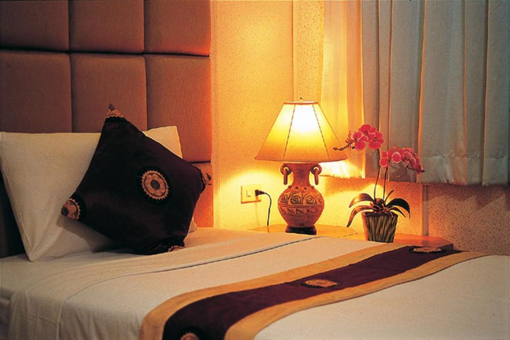 Sam'S Lodge Μπανγκόκ Εξωτερικό φωτογραφία